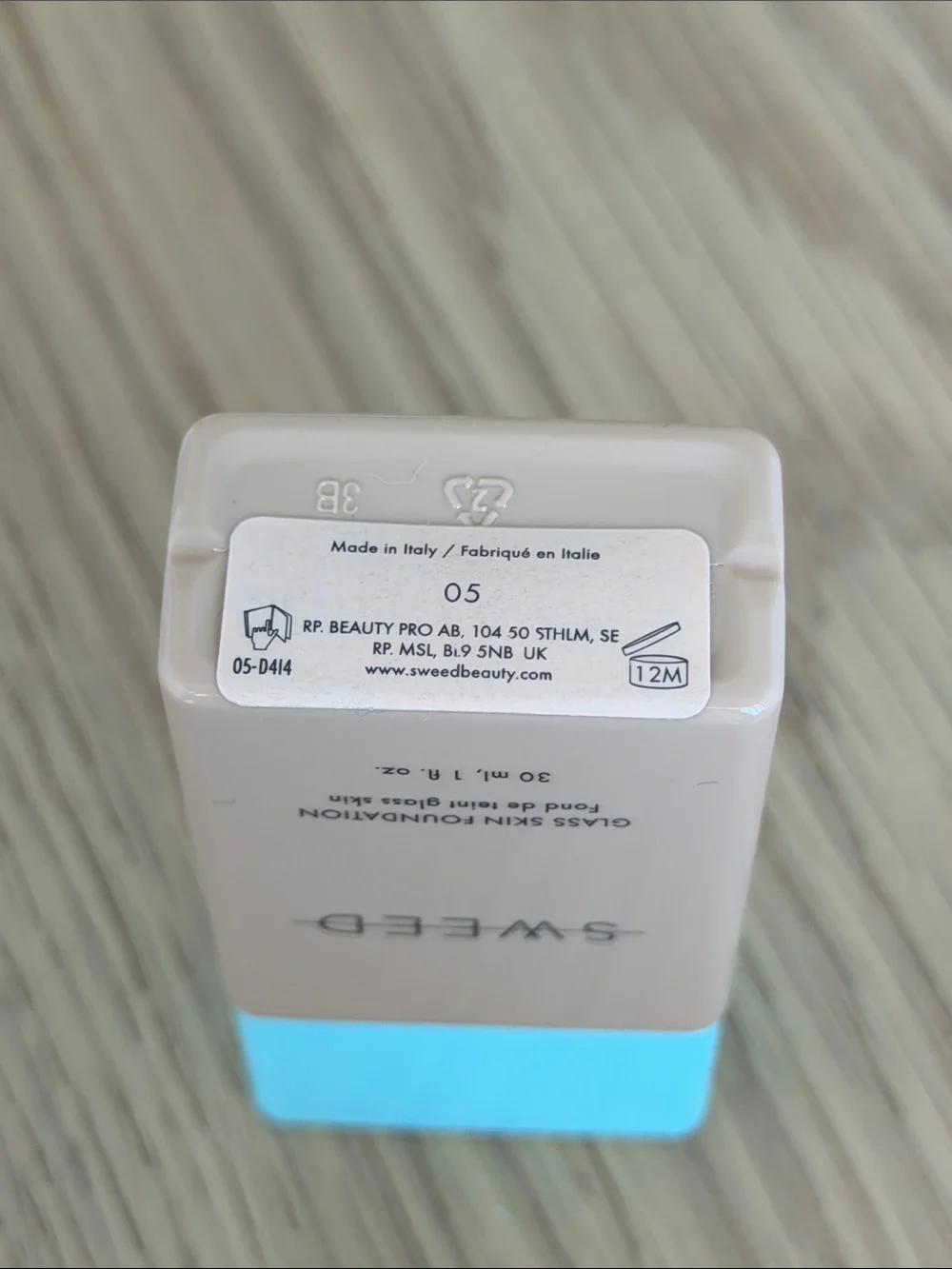 SWEED Glass Skin Foundation - shade 5